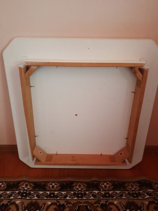 Masa sufragerie,alba