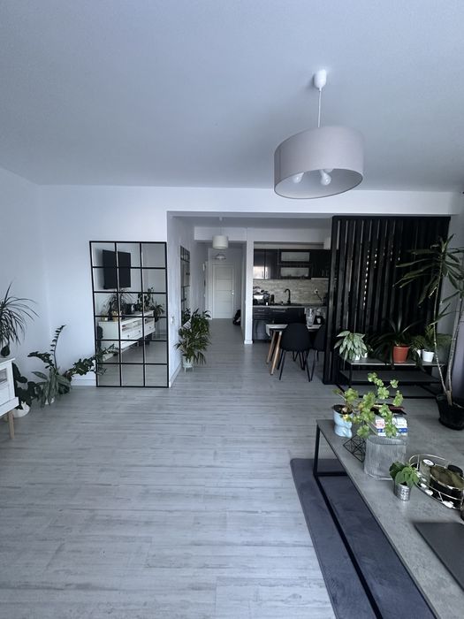 Apartament zona Vivo mobilat