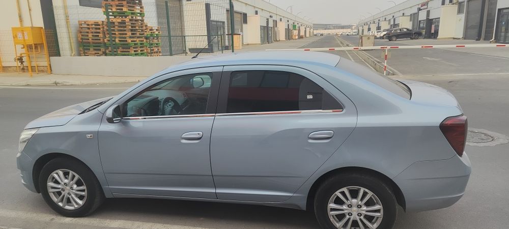 Chevrolet cobalt yevro 2