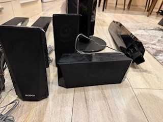 Система за домашно кино Сони.