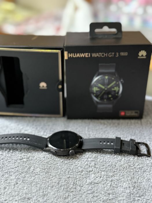 Смарт часовник Huawei watch G3