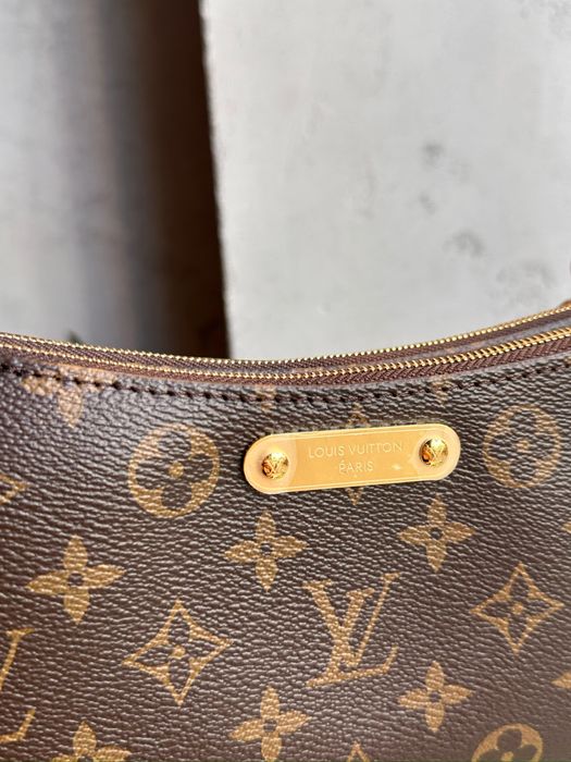 Чисто нова чанта Louis Vuitton