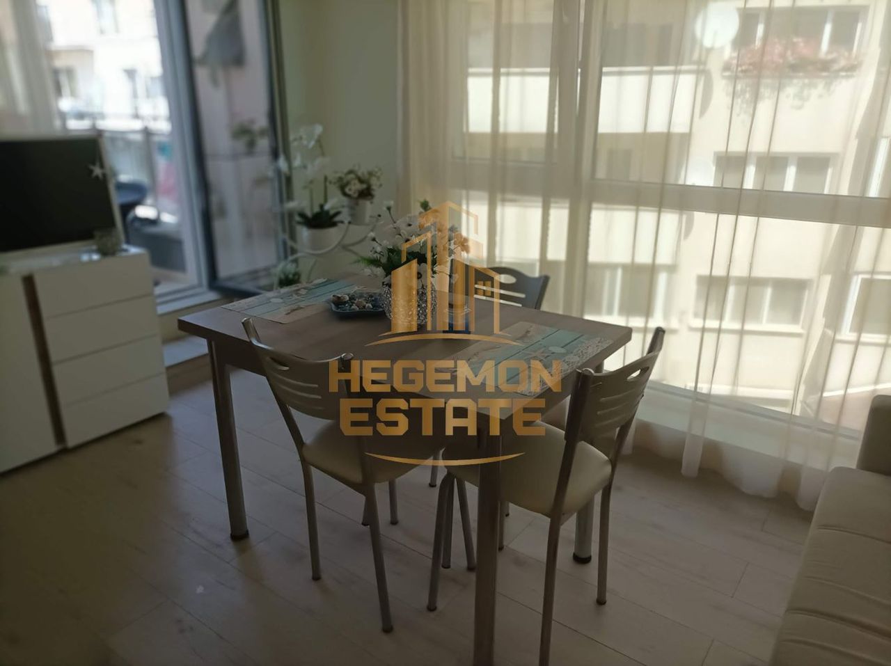Продава се Двустаен апартамент в Варна, Победа - 62 кв.м за 2096 €/кв.м - Снимка #1
