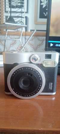 Продам фотоаппарат Instax mini 90
