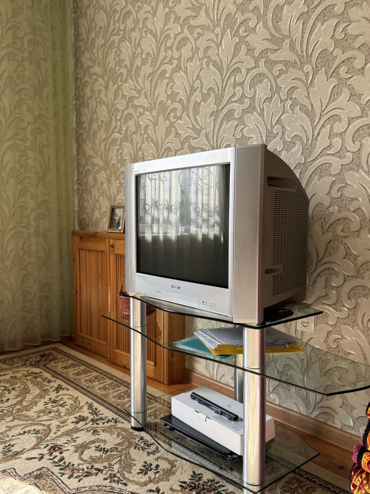 Televizor Sony + podstavka