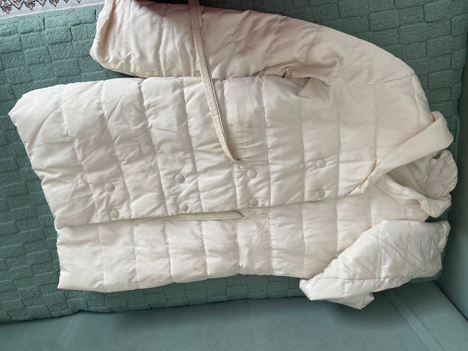 Продам верхнюю одежду