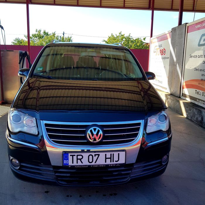 Vw Touran înmatriculat Ro anul 2008