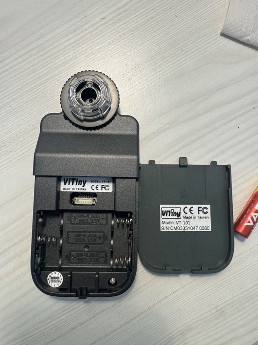 Microscop digital portabil ViTiny VT-101 – zoom 10–200x, profesional