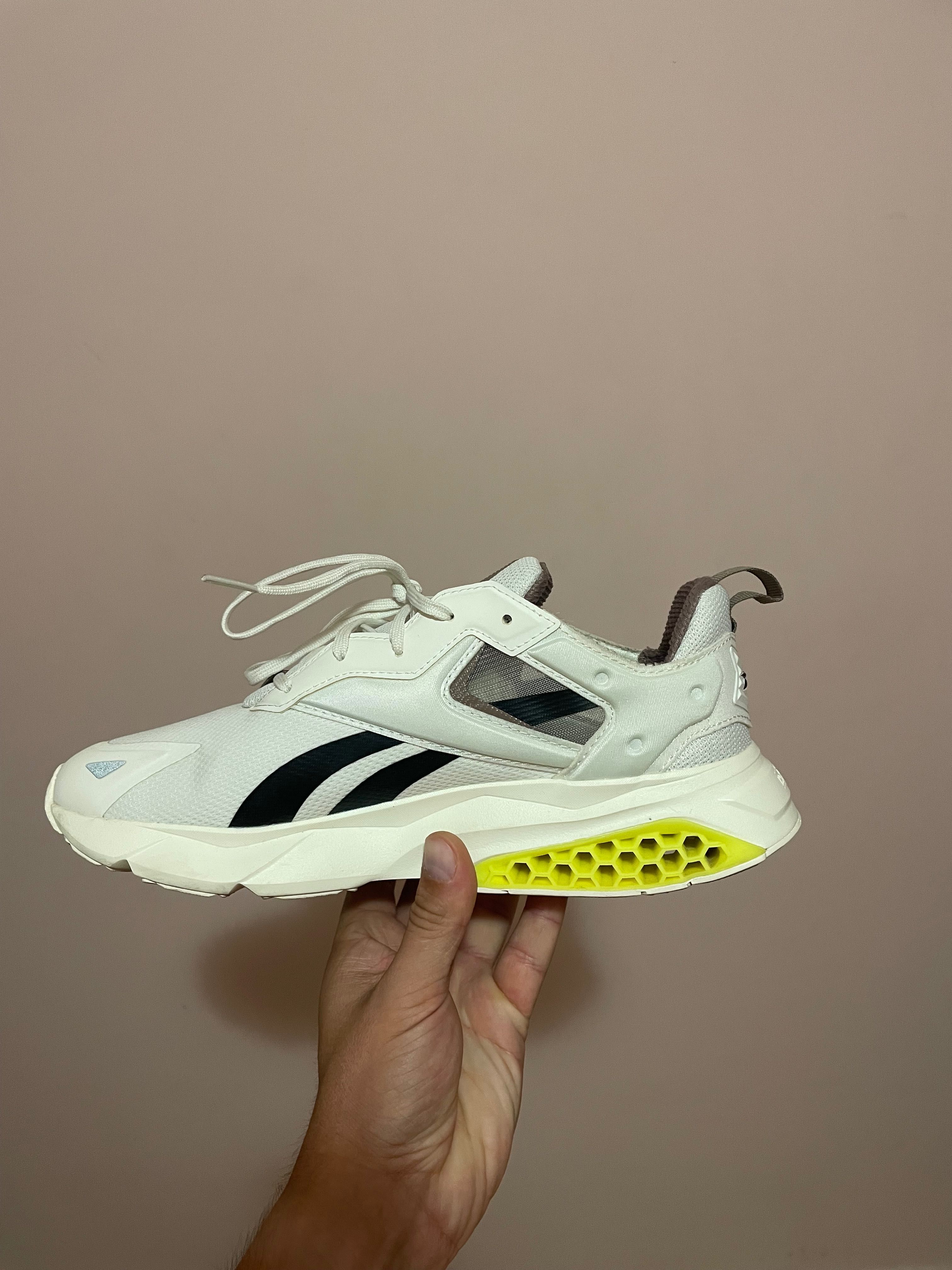 Маратонки Reebok 41 номер