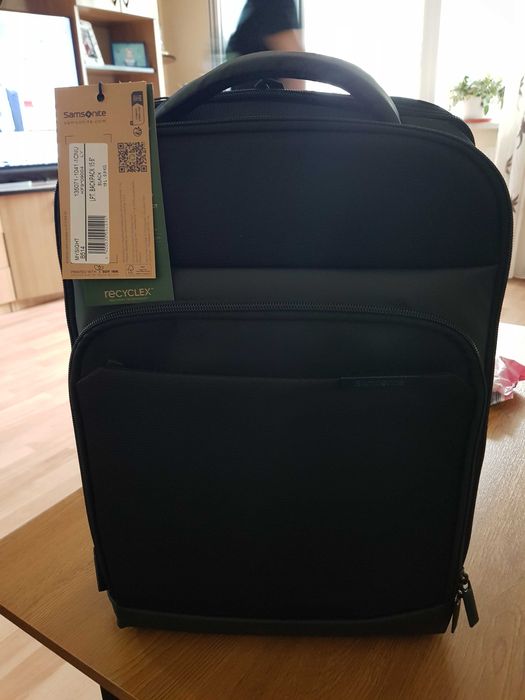 Rucsac Samsonite Neutilizat cu USB