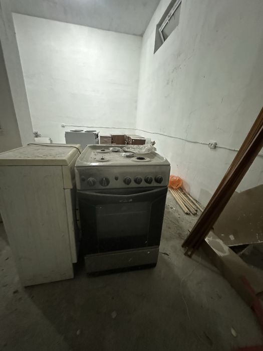 Газовая плита с духовкой