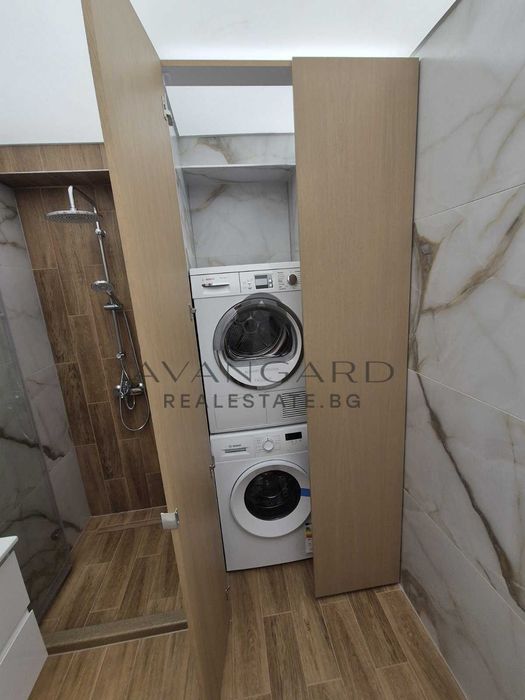 Продава се Двустаен апартамент в Пловдив, Център - 67 кв.м за 2436 €/кв.м - Снимка #13