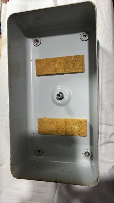 Megohmetru Metrawatt BBC Goerz, model J100/1000