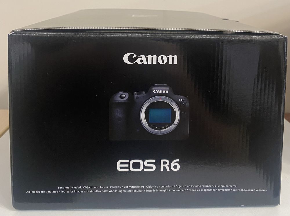 Фотокамера Canon EOS R6 Body черный c гарантией на 12 месяцев