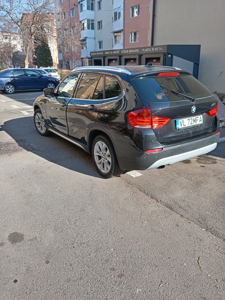 Vand BMW X1, xDrive, cu panoramic, 2011