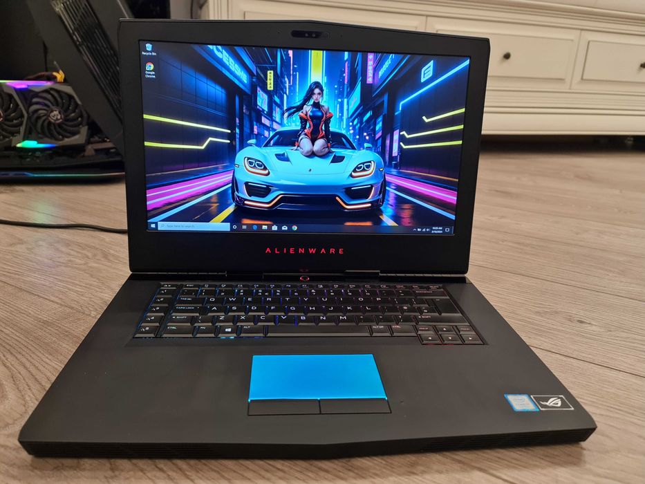 Laptop gaming Alienware ,intel core i7 ,video 8 gb , ram 32 gb, 17,3"
