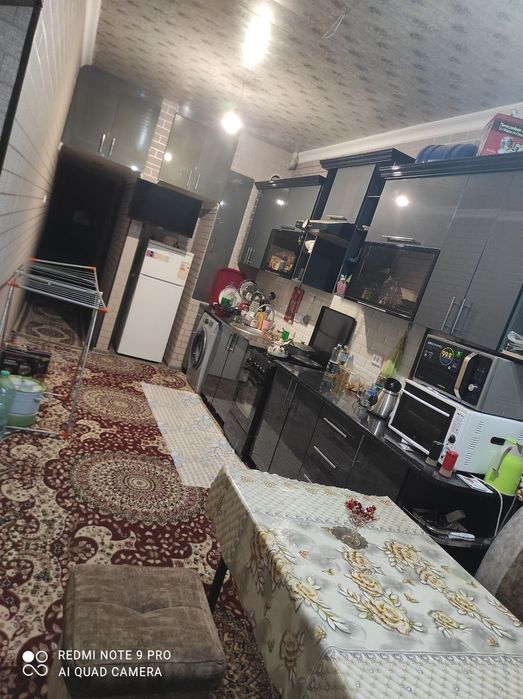 4 хонали 2 тарафлама сквазнак 3 етаж   Шахар сентрдан  квартира сотила