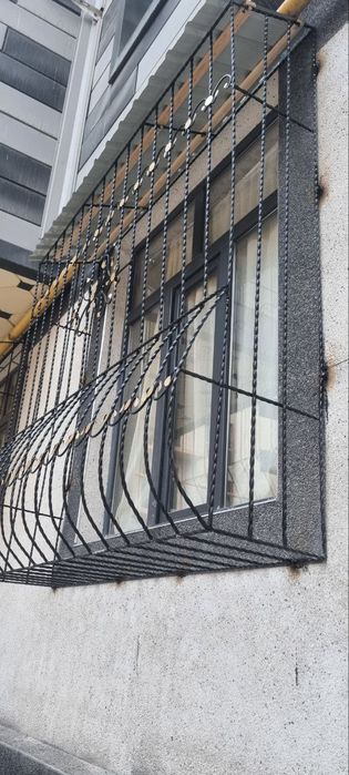 Rishotka reshotka akno dver oyna podokolnik ustanovka