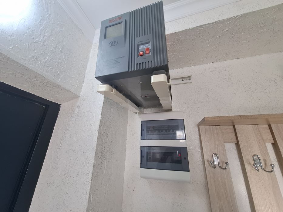 Продаётся 2-х ком кв с ремонтом Атырау ул Азаттык 68б