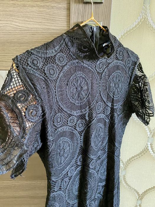 Продаю дорогое турецкое платье из шикарного материала