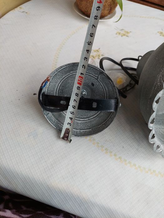 Таванна лампа във винтидж стил