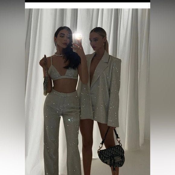 Ново блестящо сако на Sla the label