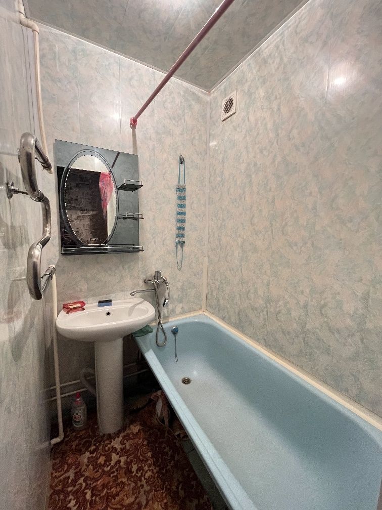 Продам 3 х комнат.кв р-н 16 школы