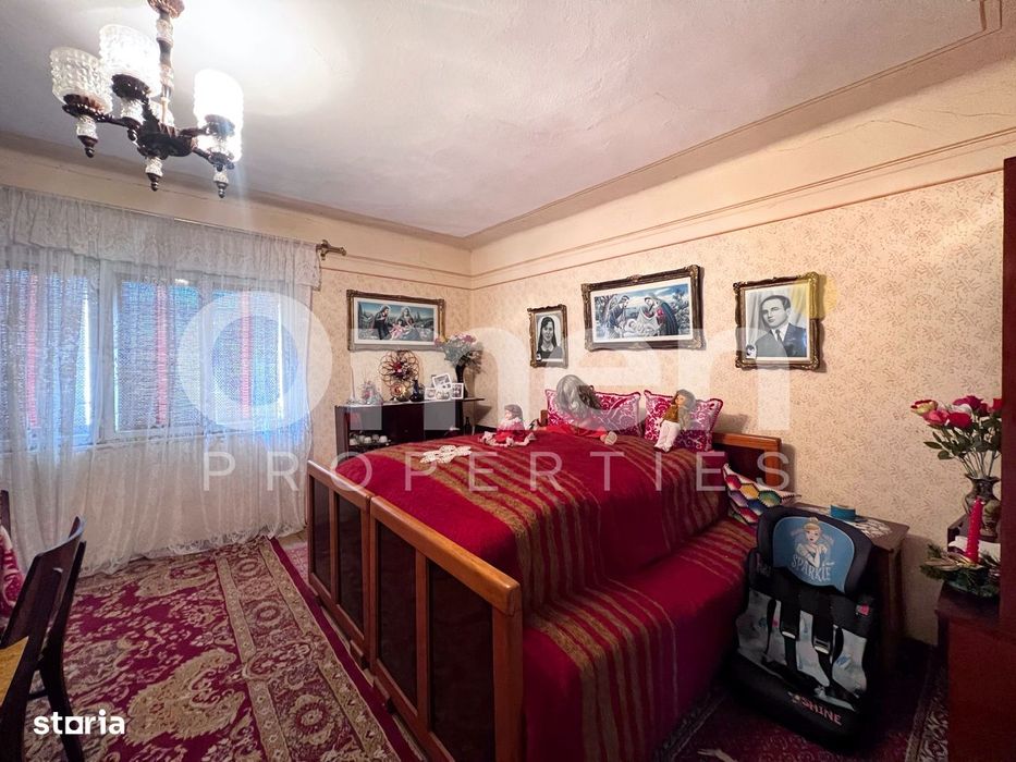 Casă bătrânească + 1500 mp teren, Tăuții-Măgherăuș.