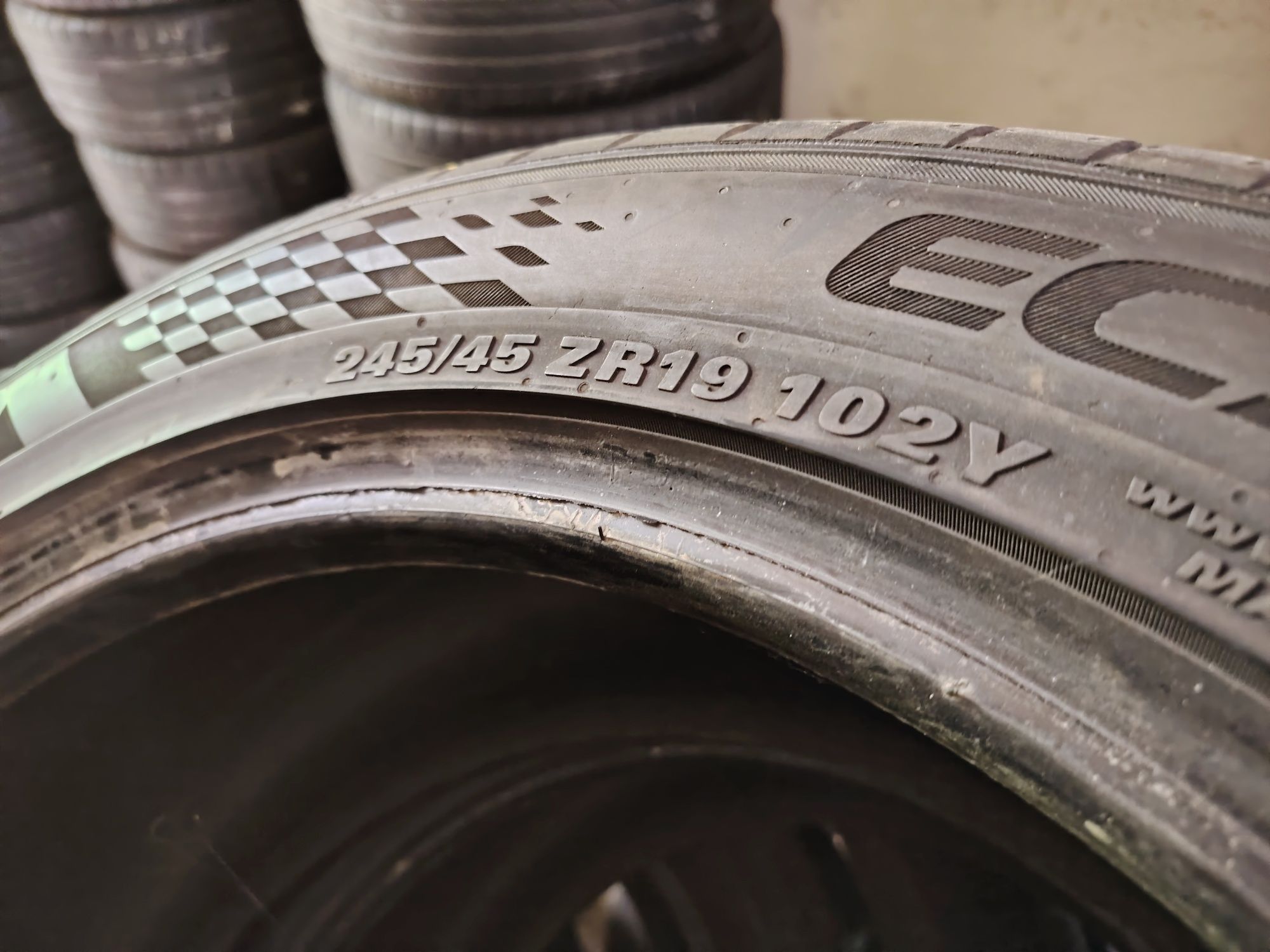 Anvelope vara 245 45 19 kumho 2019 5mm
