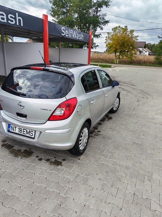 Vând Opel corsaj d