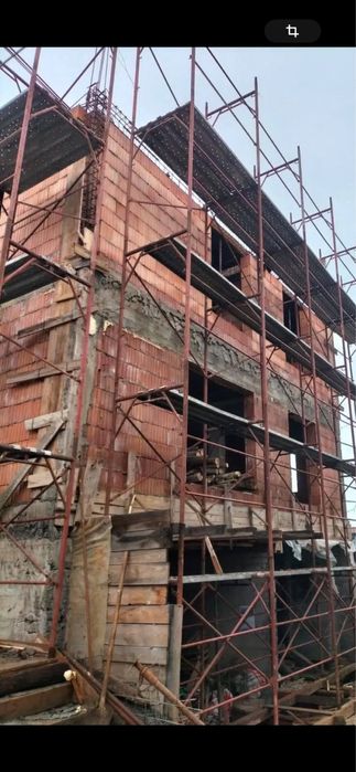 Inchiriez Schela Metalica