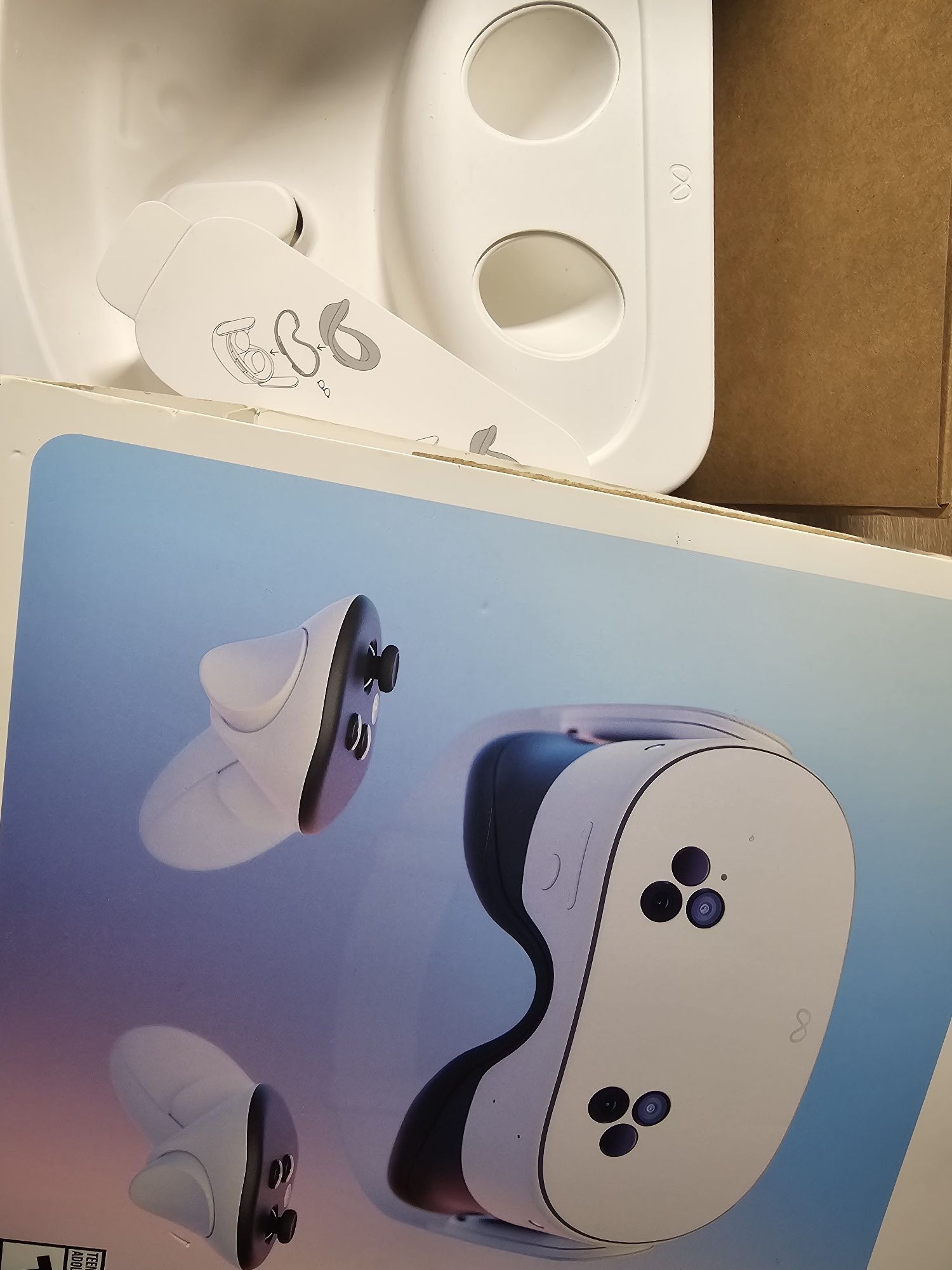 VR Meta Quest 3S 128 Gb + Batman included