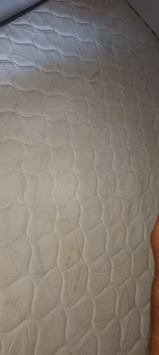 Ocazie !!! Vand 2 Saltele Relaxa pe arcuri , la 400 de lei neg buc.