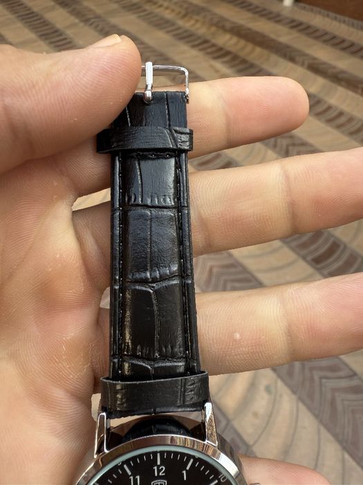 Erkaklar uchun qol soati SKYLANGE