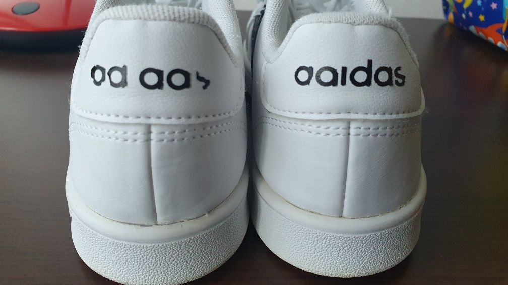 Маратонки "adidas", естествена кожа, номер 35