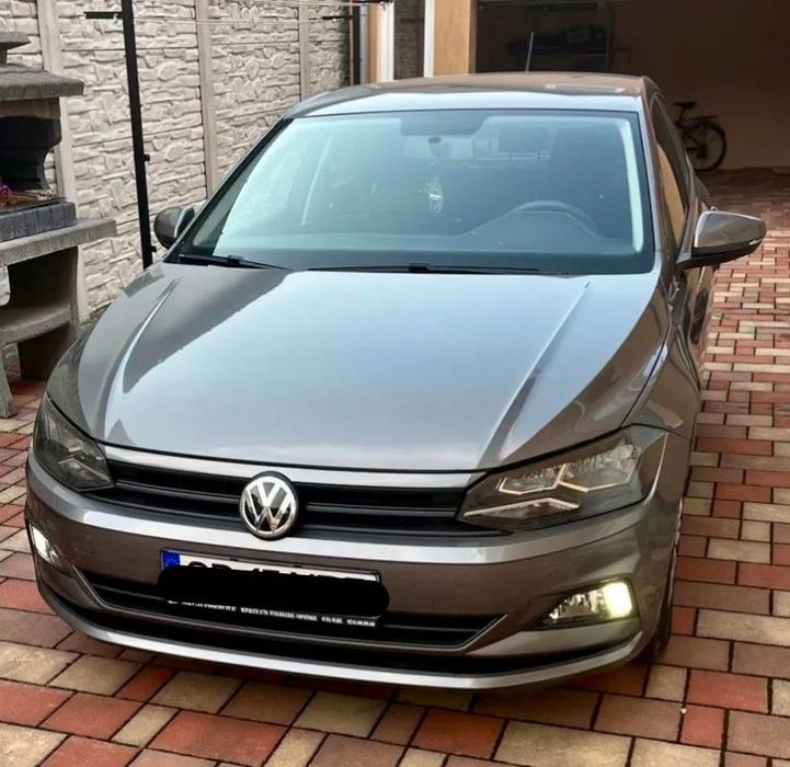 Volkswagen Polo Volkswagen Polo - an 2020 - 79.000 km