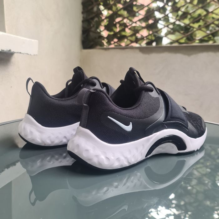 Nike Renew In-Season TR12