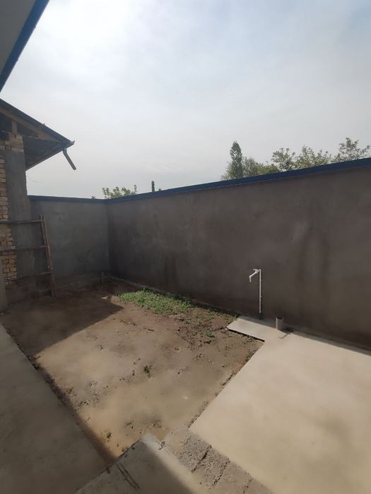 2,3сот,3ком.+кухня,новый дом,кирпич,2сан.узла,Кибрай,Бурота,7км от ТТЗ