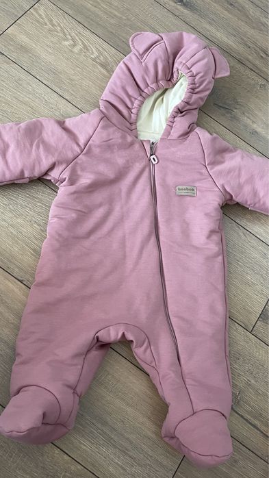 Продам комбинезон на девочку(весна)