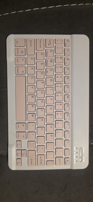 Tastatură wireless