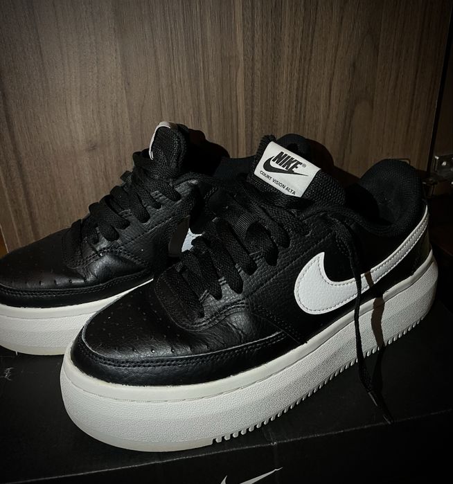 Нови дамски маратонки Nike оригинални