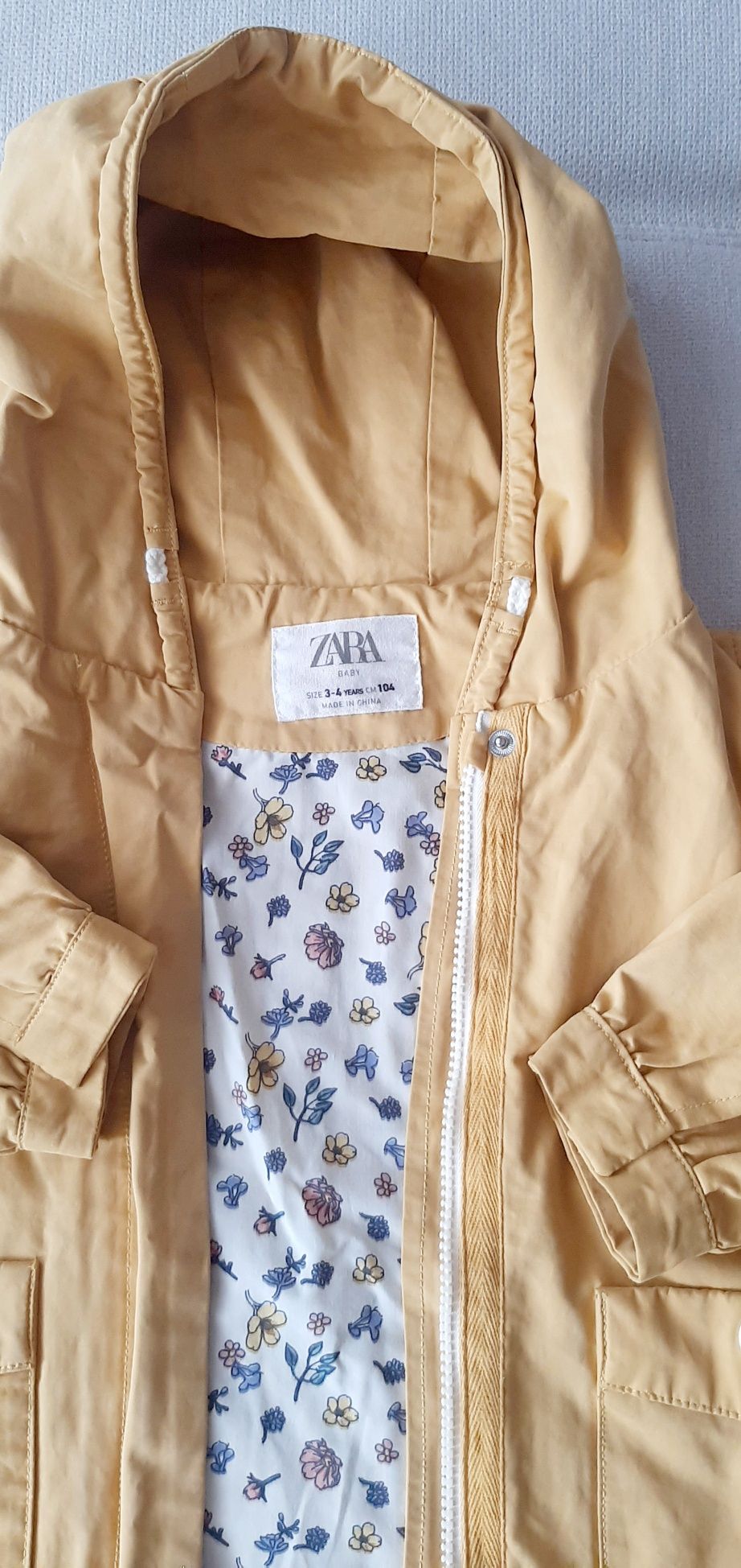 Детско пролетно яке Zara, размер 3-4 г.