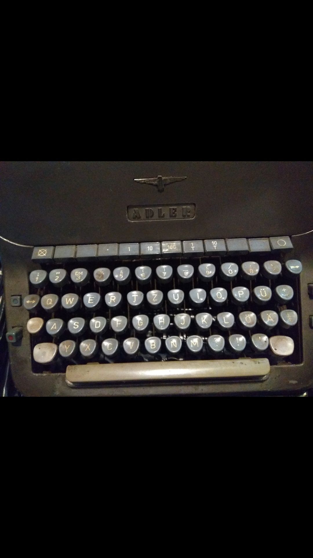 ADLER Немска пишеща машина