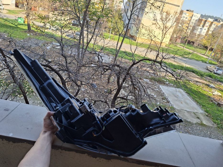 Ляв фар Toyota C-HR 2020 - 2023