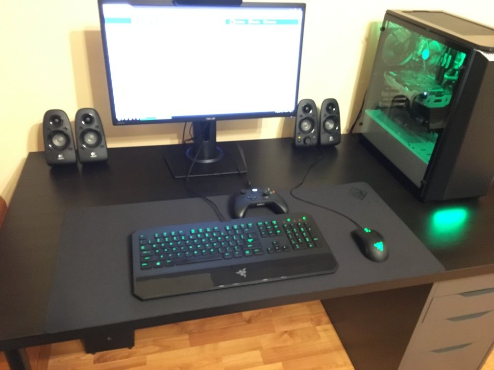 Vând unitate gaming, monitor, mouse si tastatura