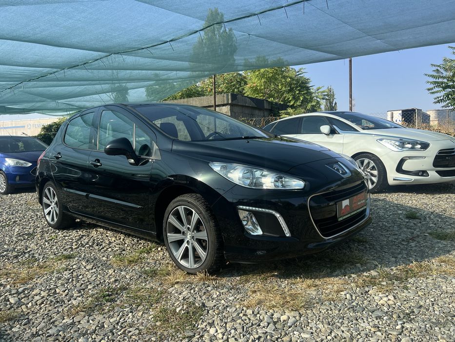 Peugeot 308 11.2012