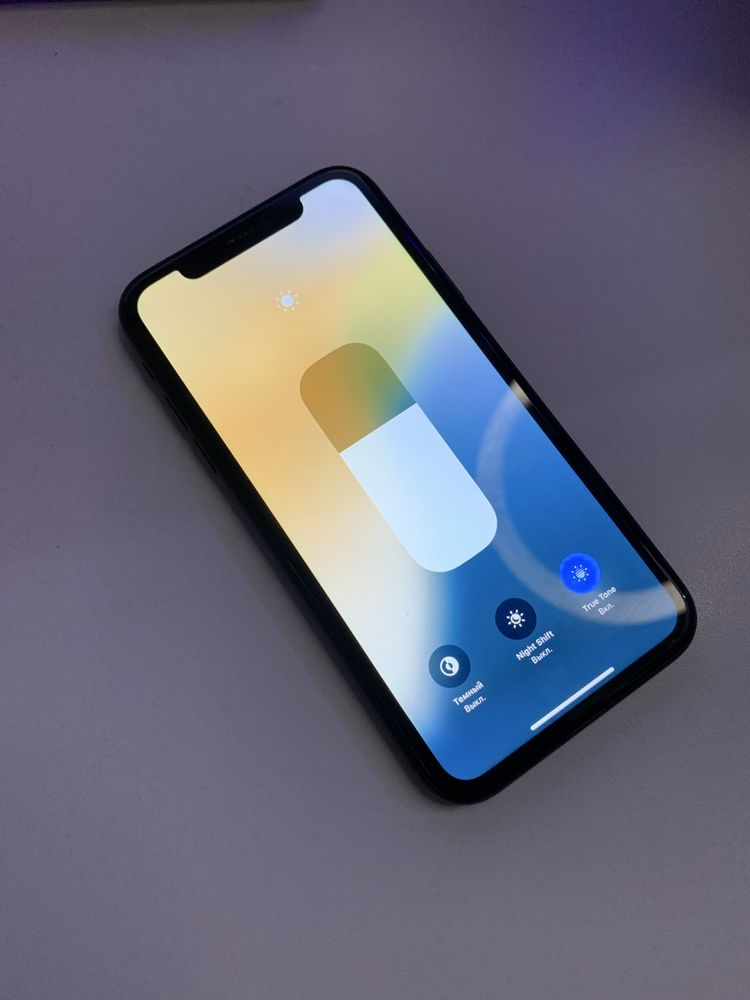 iPhone XR