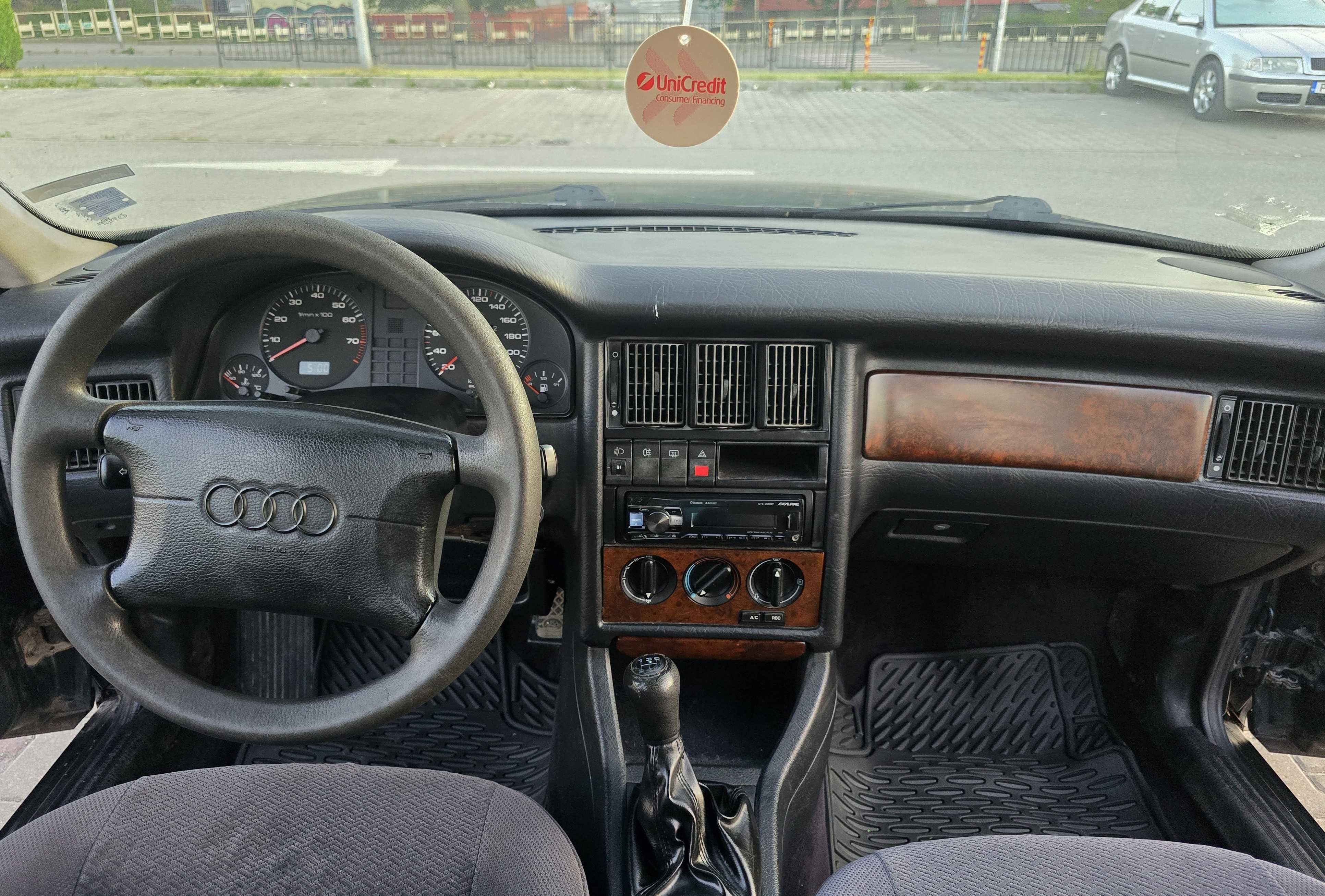 Audi 80 Avant 1.6 - Газ/бензин 101 к.с