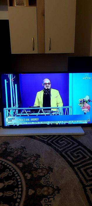 Vind 2 tv. Samsung 102 cm impecabile la pret redus!!Pret 750 ambele!!