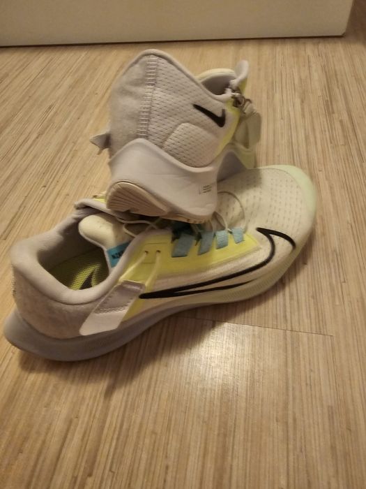Дамски маратонки Найк